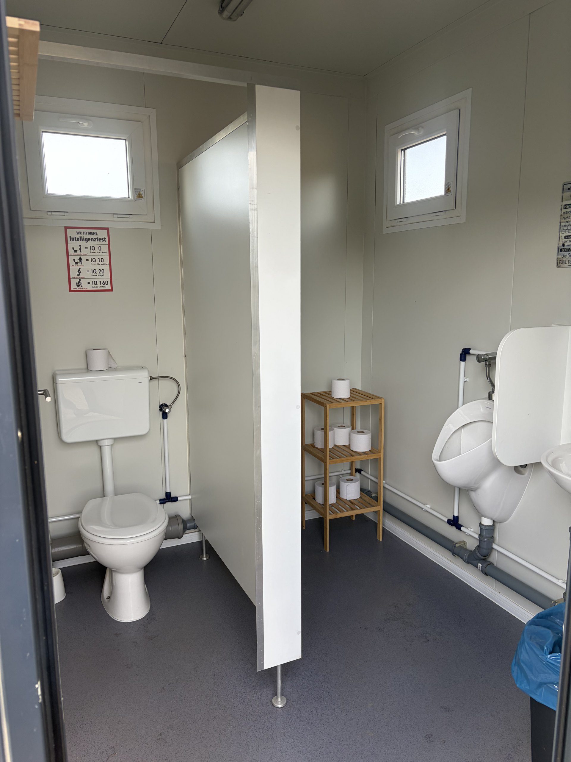 Toilette im Sanitärcontainer